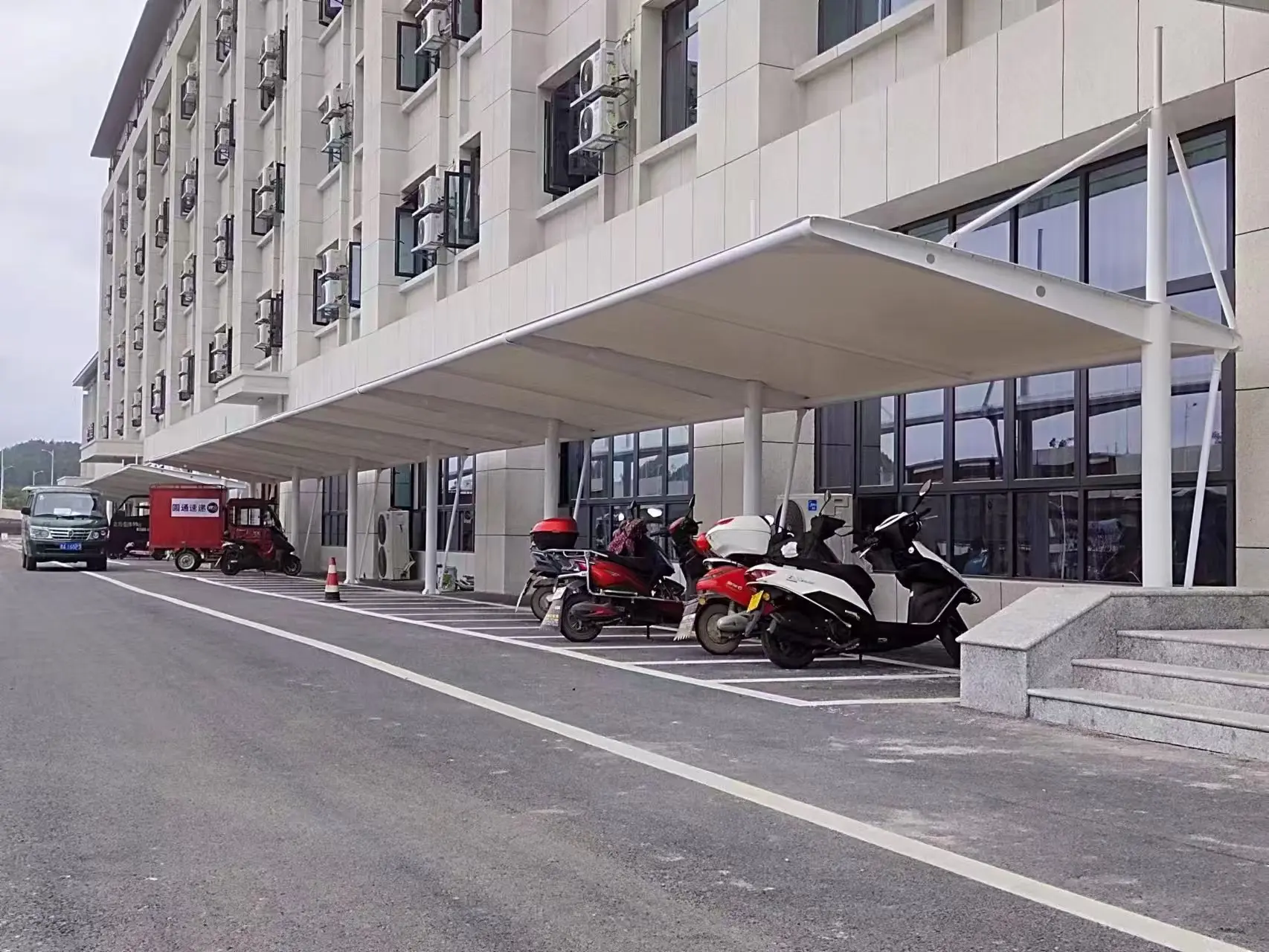 贵州黔西膜结构车棚采购避坑指南，本地源头工厂怎么选？